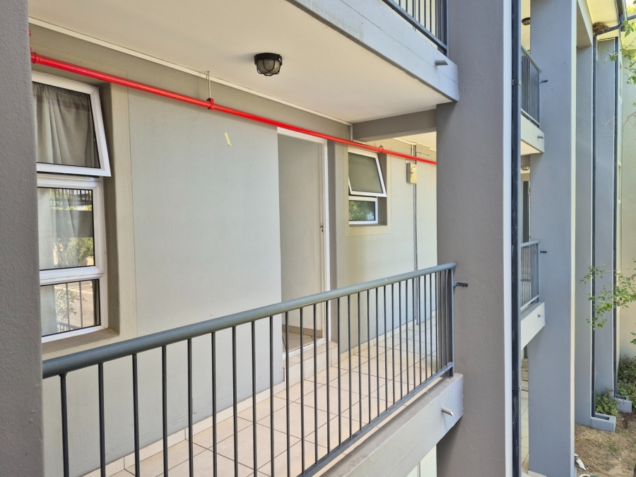 2 Bedroom Property for Sale in Buh Rein Estate Western Cape
